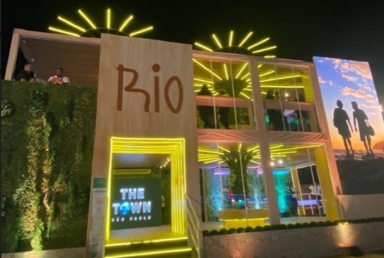 Público de ‘El Pueblo’ tuvo una clase de samba en un espacio dedicado a dar a conocer Río